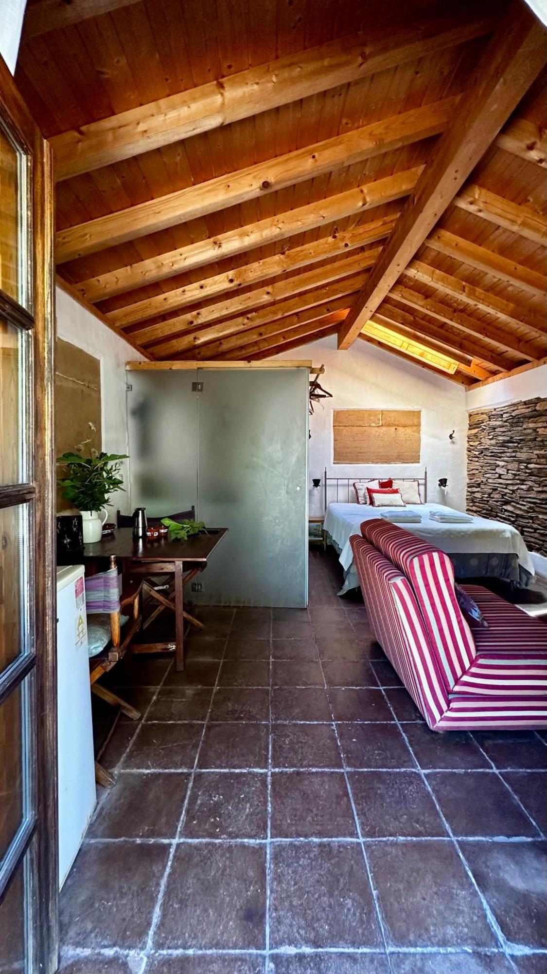 Casas Da Cerca Guest House Troviscais Exterior photo