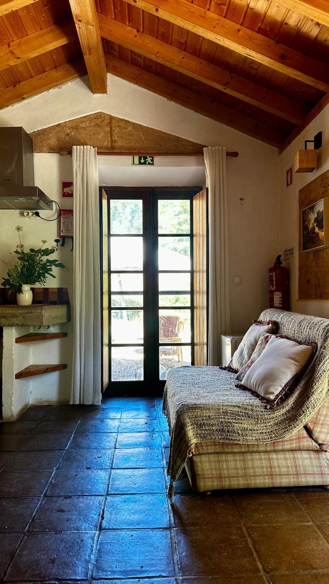 Casas Da Cerca Guest House Troviscais Exterior photo
