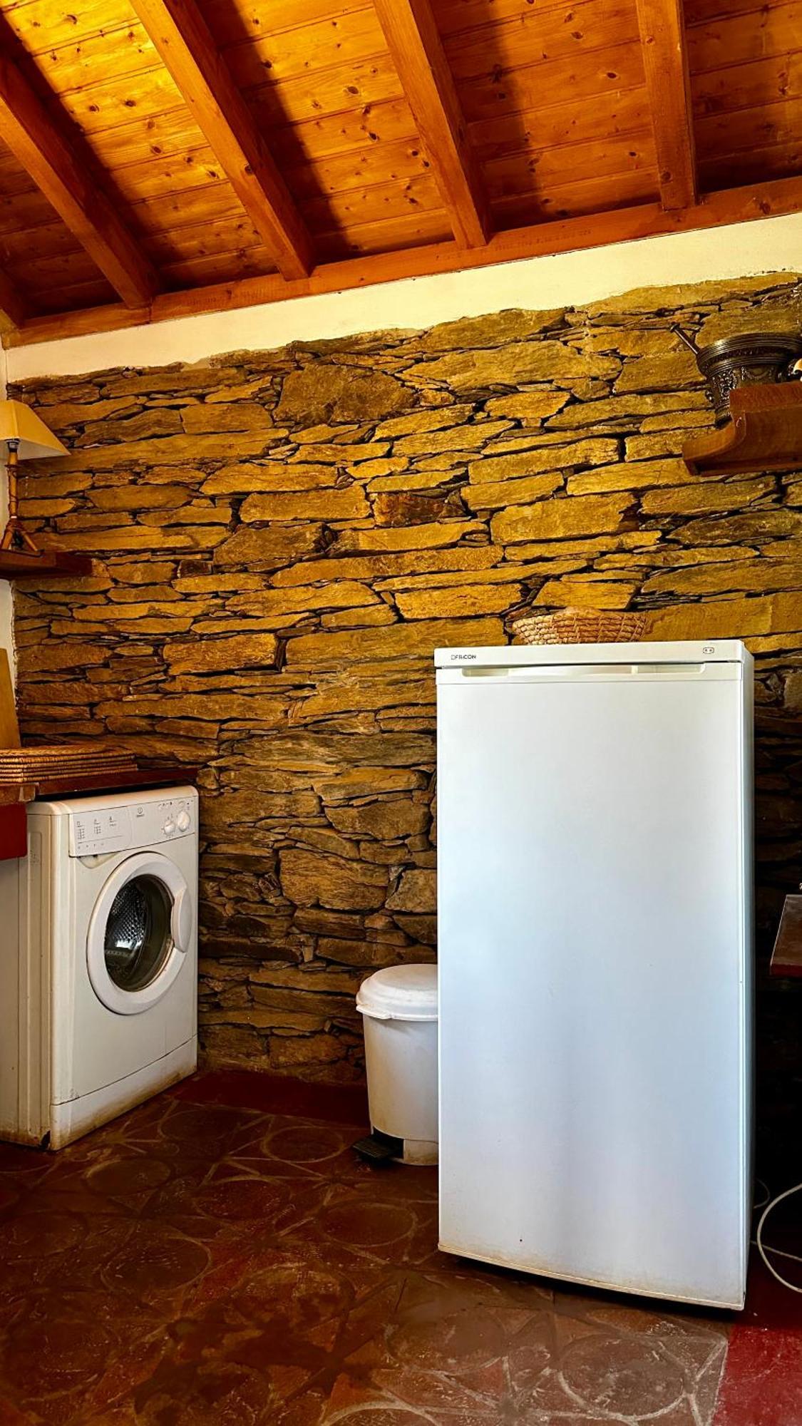 Casas Da Cerca Guest House Troviscais Exterior photo