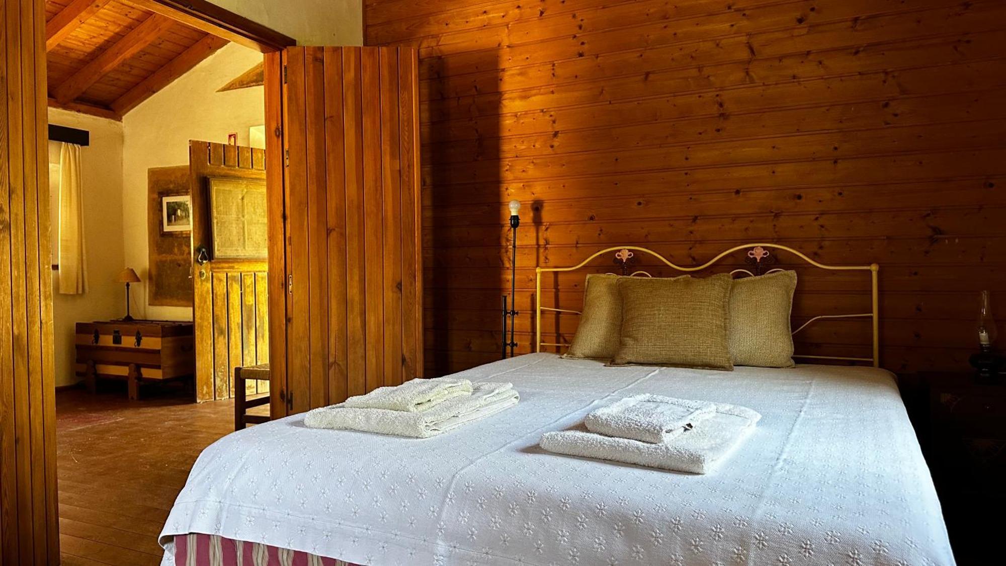Casas Da Cerca Guest House Troviscais Exterior photo